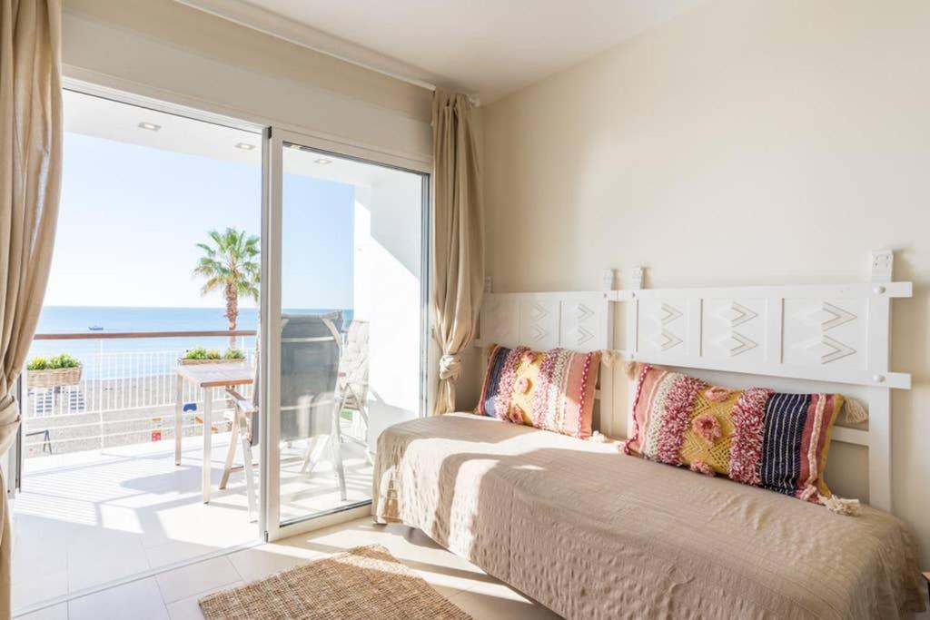 Tgh/ Malagueta Paradise Málaga Extérieur photo